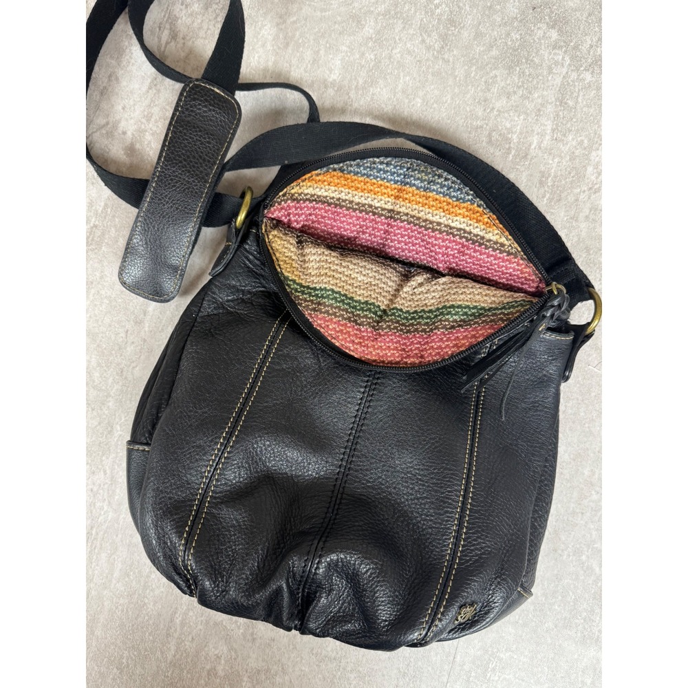 Y2K The Sak Black Pebbled Leather Crossbody Bag Foldover Zip Stripe Lining Boho